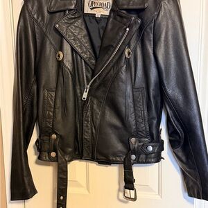 Open Road Brands Sleek Black Leather Jacket